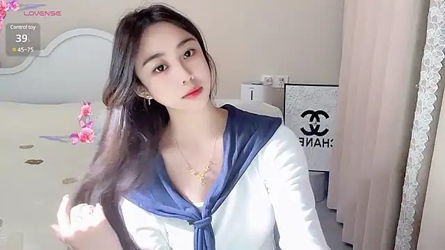 Caitlyn   online show from February 2025 02:07:01 PM