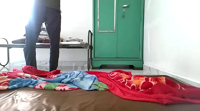 Snapshot of hot_dark_chocolate08 chatting on January 2025 07:27:02 AM hot dark chocolate08 online show from January 2025 07:27:02 AM