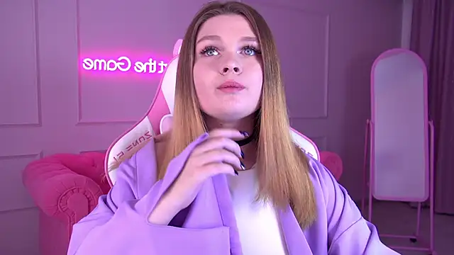 CrystalLyons online show from January 2025 12:37:02 PM