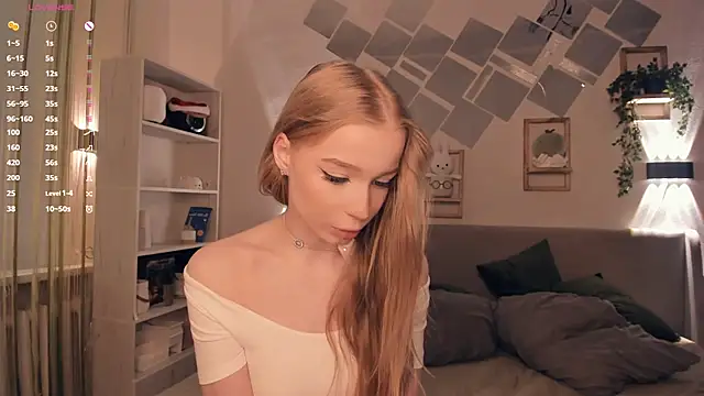 Snapshot of EvaSolisv chatting on February 2026 07:31:02 AM EvaSolisv online show from February 2026 07:31:02 AM