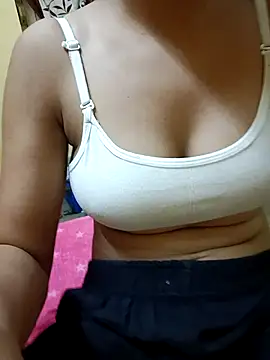 Sanaya 7 online show from September 2025 01:49:02 PM