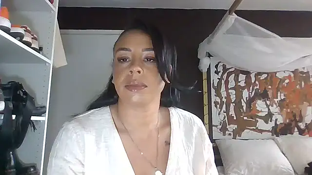 bigbootyjayda online show from April 2026 03:09:01 PM