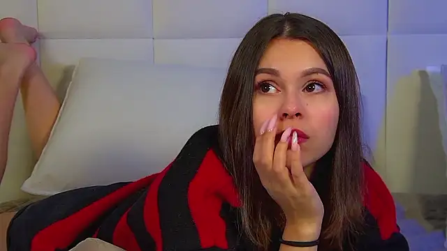 PollyLanders online show from March 2026 06:26:02 PM