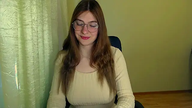 Luna Lush  online show from June 2026 10:28:02 AM