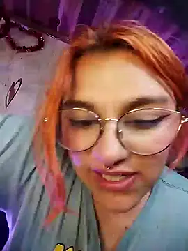 SophiaWeestt99 online show from February 2025 04:28:02 AM