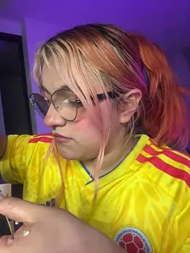 SophiaWeestt99 online show from July 2026 02:51:01 AM