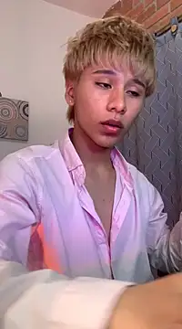 Tommyfoxboy online show from December 2024 02:49:02 PM