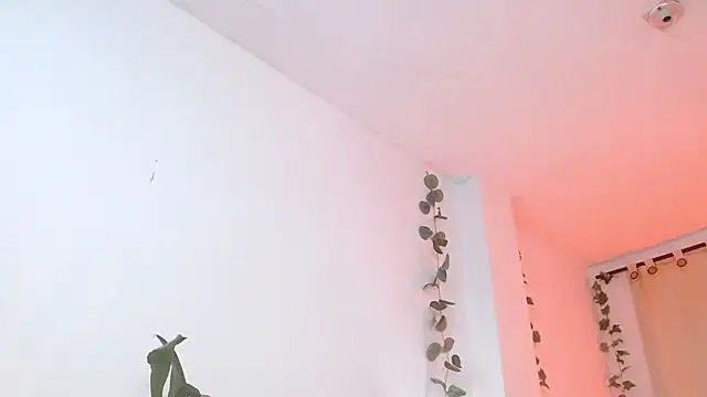 Tommyfoxboy online show from March 2025 05:08:02 PM