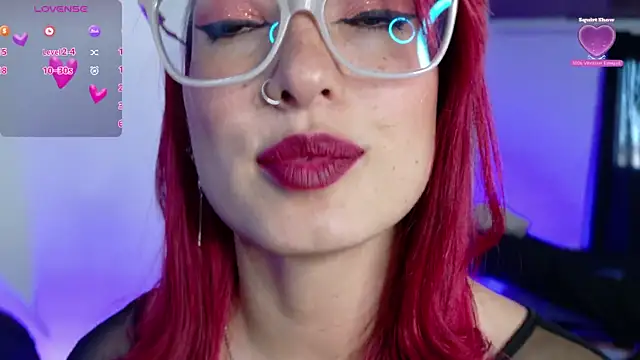 Snapshot of luccycollins_ chatting on February 2025 02:21:02 PM luccycollins online show from February 2025 02:21:02 PM