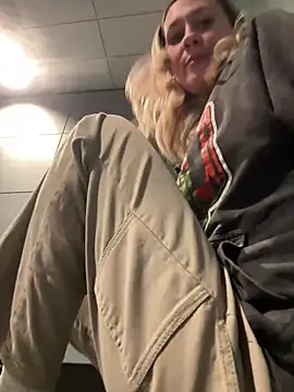 M1ssyk1ssy online show from January 2025 04:23:02 PM