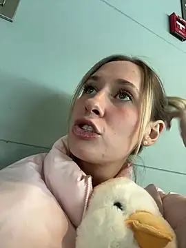 M1ssyk1ssy online show from January 2025 06:14:01 PM