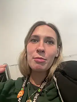 M1ssyk1ssy online show from January 2025 04:41:01 PM