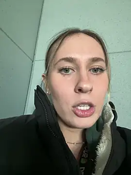 M1ssyk1ssy online show from January 2025 06:07:01 PM