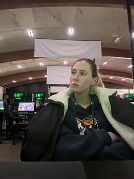 M1ssyk1ssy online show from January 2025 10:42:01 PM