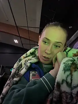 M1ssyk1ssy online show from February 2025 07:42:01 PM