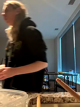 M1ssyk1ssy online show from November 2025 10:30:02 PM