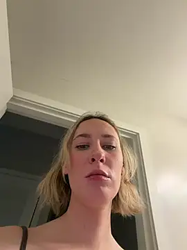 M1ssyk1ssy online show from July 2026 10:49:02 PM