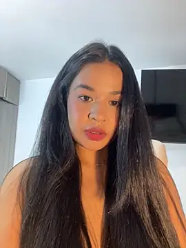 Aitana98  online show from November 2025 02:03:02 AM