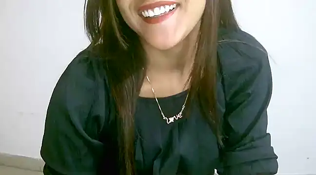 Snapshot of collage_hoty chatting on January 2025 01:45:02 AM collage hoty online show from January 2025 01:45:02 AM