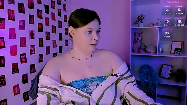 nikole kitt online show from June 2026 06:41:01 PM