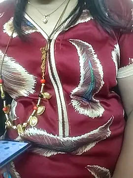 Snapshot of gaurika18 chatting on November 2025 02:29:02 PM gaurika18 online show from November 2025 02:29:02 PM