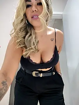 Snapshot of giselxxx_hot chatting on October 2025 07:58:02 PM giselxxx hot online show from October 2025 07:58:02 PM