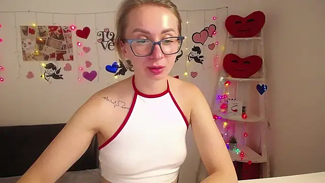 VasilisaSii online show from February 2025 04:00:02 PM