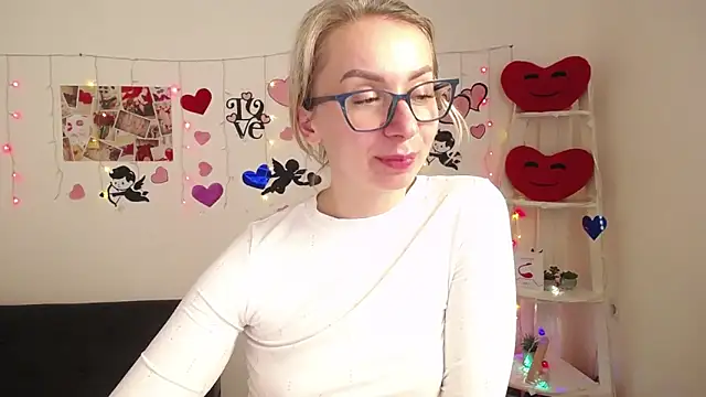 VasilisaSii online show from February 2025 03:21:01 PM