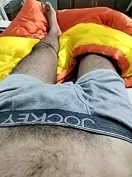 Snapshot of luckylads0037 chatting on December 2025 05:31:02 PM luckylads0037 online show from December 2025 05:31:02 PM