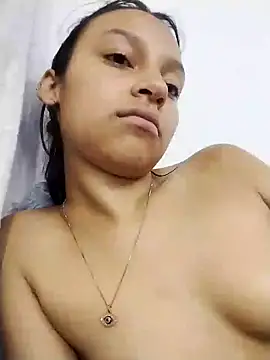 Snapshot of emma_ambar chatting on December 2024 06:17:02 PM emma ambar online show from December 2024 06:17:02 PM