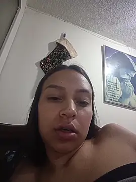 emma ambar online show from February 2026 11:37:01 PM