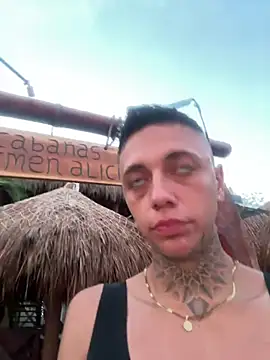 Snapshot of _PhillipBrown chatting on December 2024 11:10:01 AM PhillipBrown online show from December 2024 11:10:01 AM