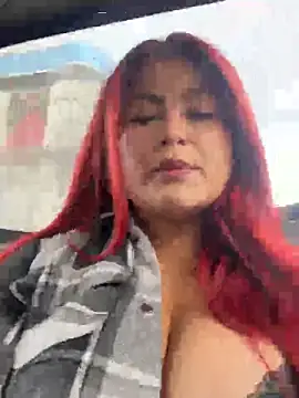 lia moon77 online show from November 2025 06:41:02 PM