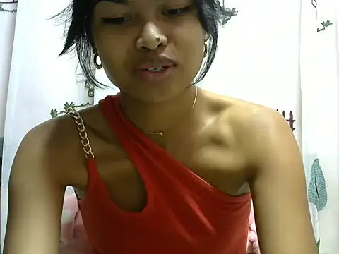 Snapshot of Rakonalie chatting on February 2025 06:04:01 AM Rakonalie online show from February 2025 06:04:01 AM