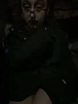 NovaLove2002 online show from March 2026 02:40:02 AM