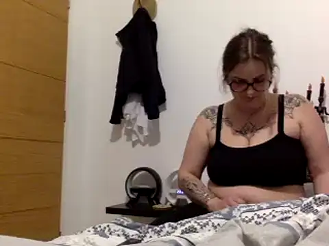 vanillesoumise online show from January 2025 09:41:01 PM