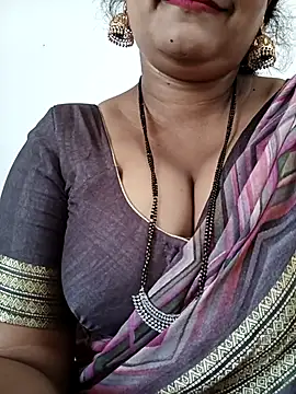 Snapshot of Nyra-23 chatting on October 2025 08:13:01 AM Nyra-23 online show from October 2025 08:13:01 AM