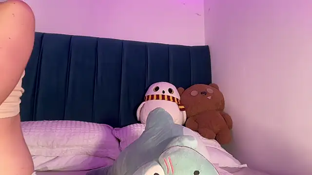 alice guerin  online show from March 2026 03:52:02 AM