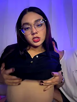 camianddanna online show from November 2025 01:37:01 AM