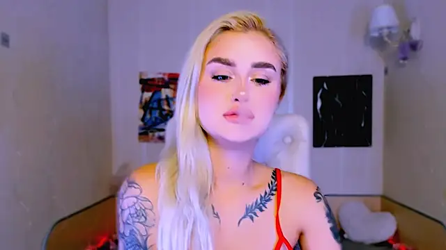  Ravenaa online show from December 2025 01:05:02 PM