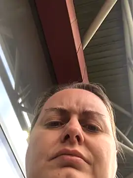 Snapshot of Meliss_Official9 chatting on November 2025 09:55:02 AM Meliss Official9 online show from November 2025 09:55:02 AM