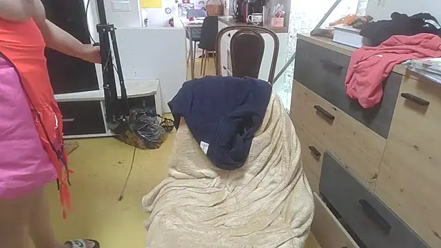 Meliss Official9 online show from February 2026 08:57:02 AM