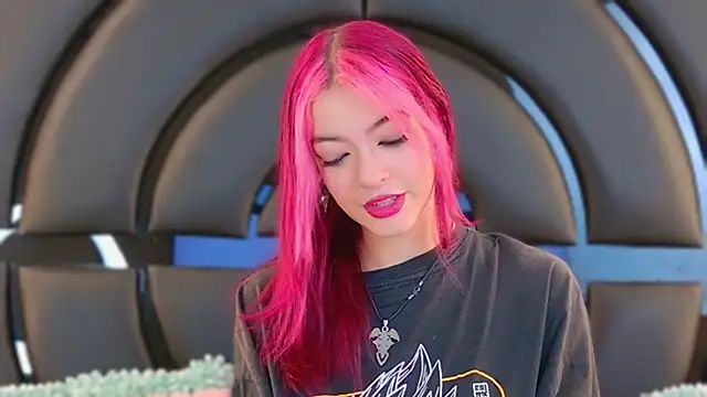 ElizabetthKitty online show from January 2025 07:18:02 PM