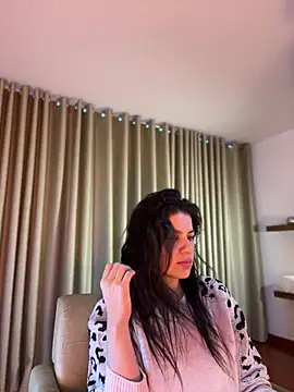 Snapshot of Alice_Biel chatting on August 2026 10:45:01 PM Alice Biel online show from August 2026 10:45:01 PM