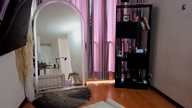 sexfire lalita online show from April 2026 04:49:01 PM