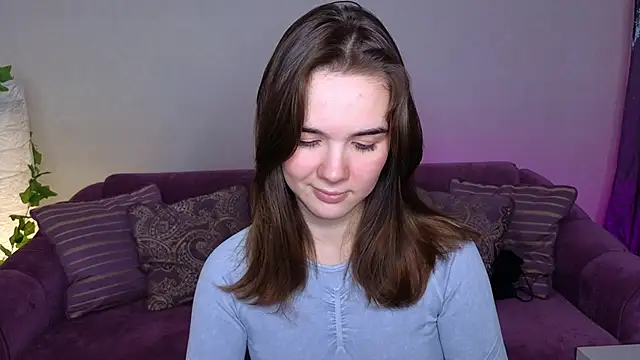 Snapshot of LindaRobertz chatting on January 2025 02:25:01 PM LindaRobertz online show from January 2025 02:25:01 PM