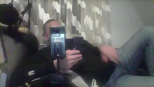 Snapshot of NewyorkDimi chatting on January 2025 04:58:01 AM NewyorkDimi online show from January 2025 04:58:01 AM