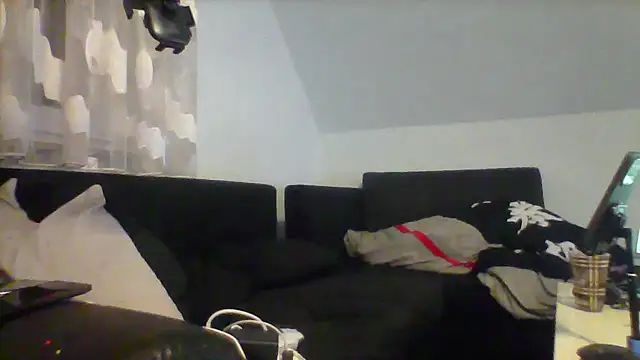 NewyorkDimi online show from February 2026 11:42:02 PM