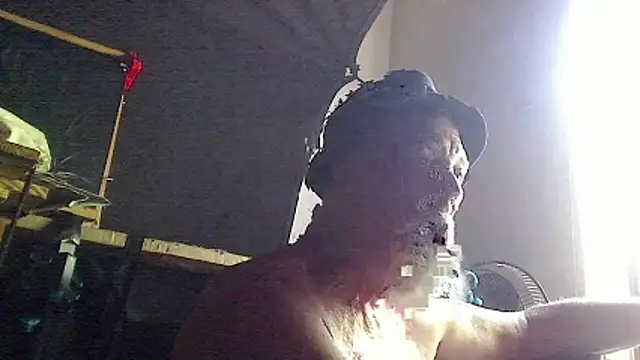 DREAMZ420 online show from May 2026 04:35:02 PM