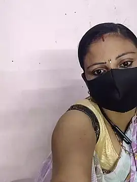 Snapshot of pujabhabi51 chatting on February 2025 02:32:02 PM pujabhabi51 online show from February 2025 02:32:02 PM